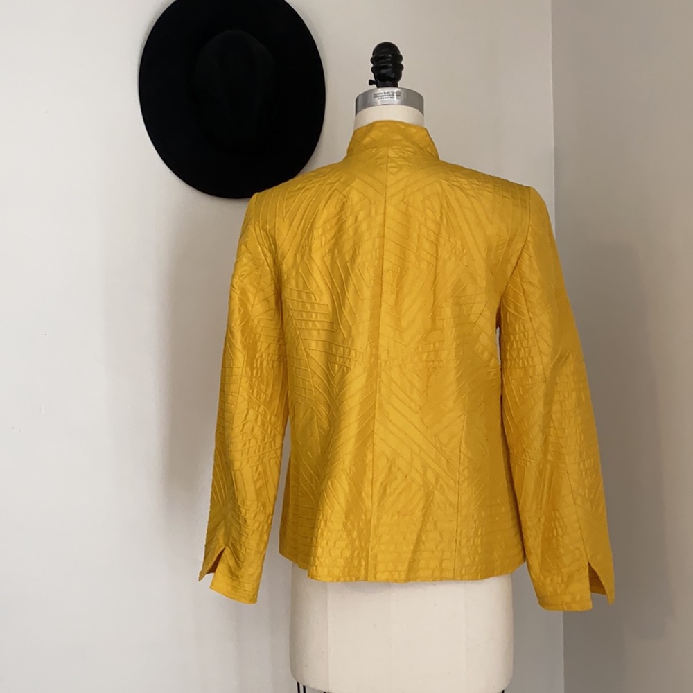 Silk Club Collection Women Silk Blazer Jacket - Picture 3 of 5